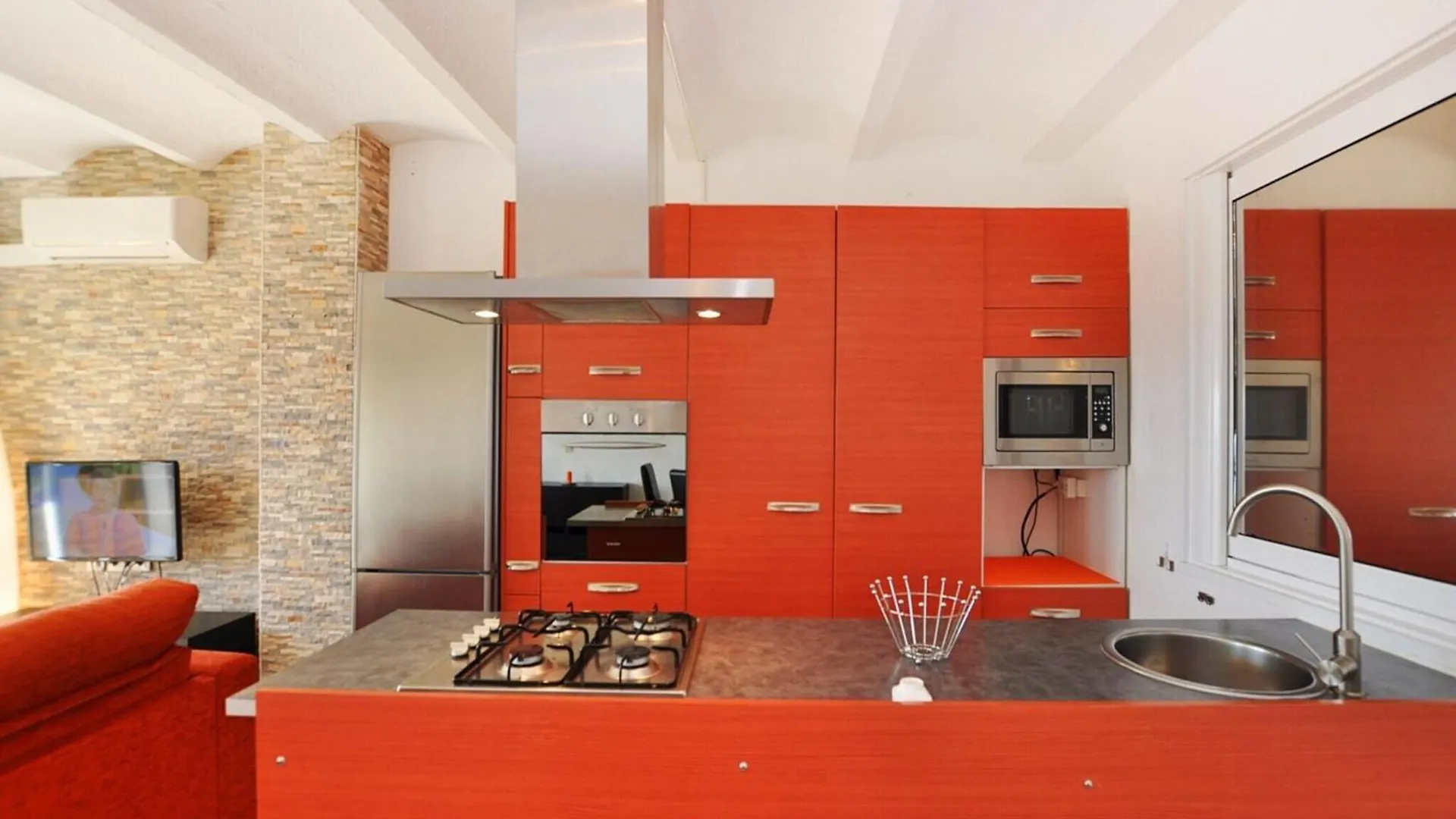 Apartment In Roses With Sea View